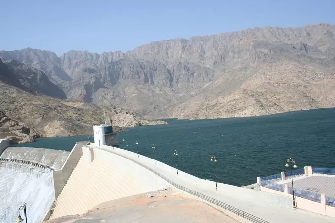 Wadi Dayqaq Dam y opt.jpg