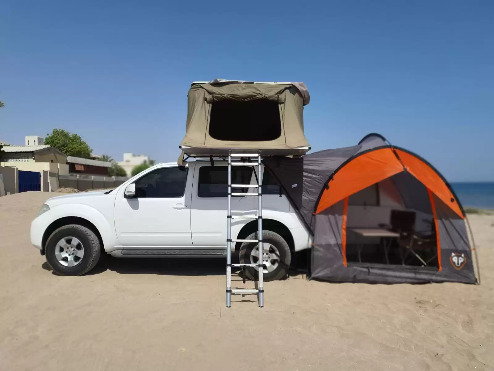 Pathfinder with Tailgate Tent