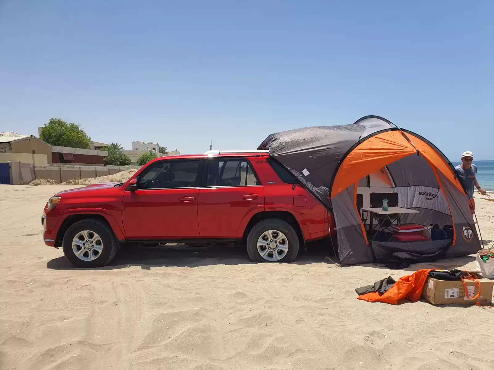 Toyota 4 Runner with Tailgate Tent