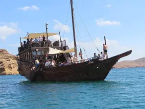 Dhow Cruise Oman Tour