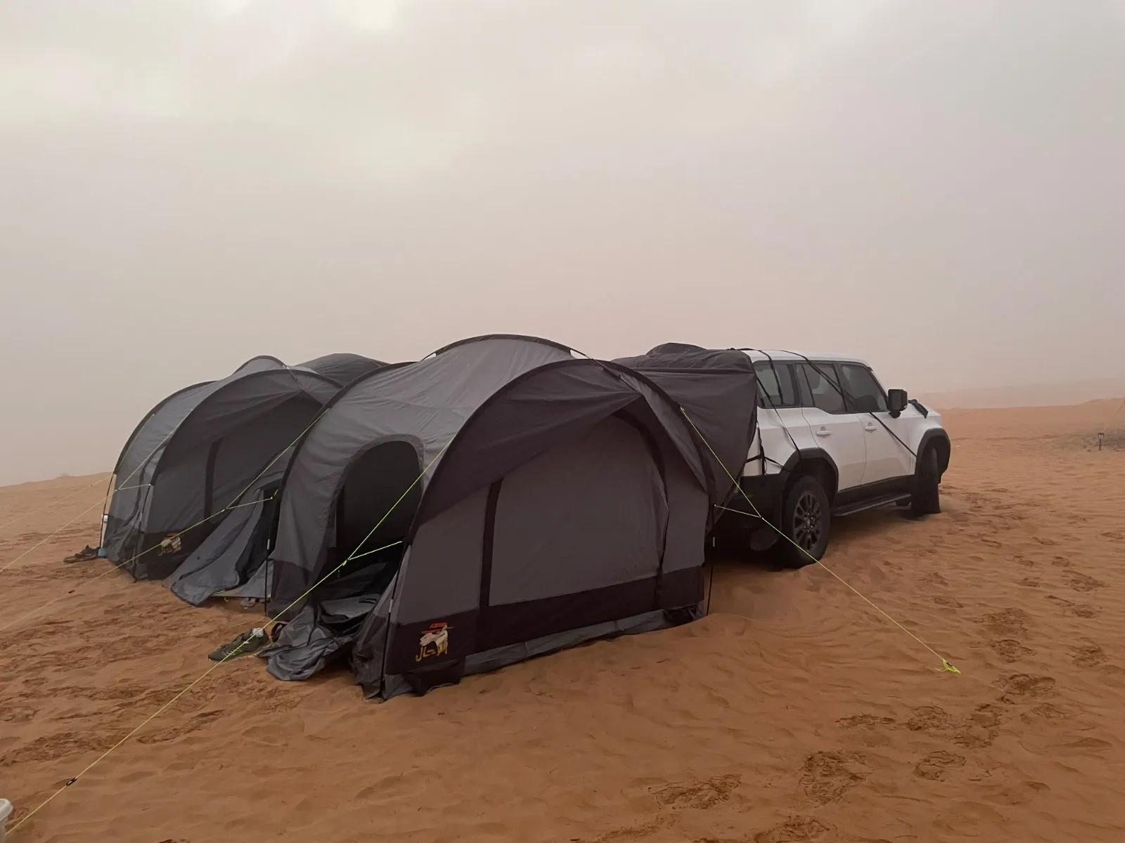 Oman Tailgate Tent Rental Oman Tailgate Tent Rental